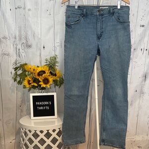 Wrangler Men's Light Blue Straight Jeans Size 34x30 Preowned